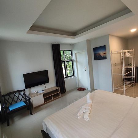 Hua Thanon  Baan Ampai Beach Hotel מראה חיצוני תמונה