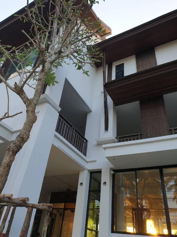 Hua Thanon  Baan Ampai Beach Hotel מראה חיצוני תמונה